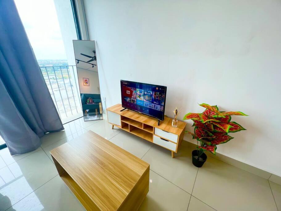D 1-5Pax Cozy Home Trefoil Setia Alam 3Bed Wifi &Tv Shah Alam Setia City Mall Exterior photo